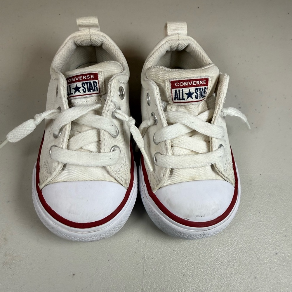 Converse Kids White Canvas Low Top Sneakers with Red and Blue Trim - Picture 2 of 8